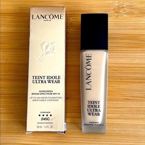 Lancôme TEINT IDOLE ULTRA WEAR FOUNDATION Breathable Natural Matte Finish 245C